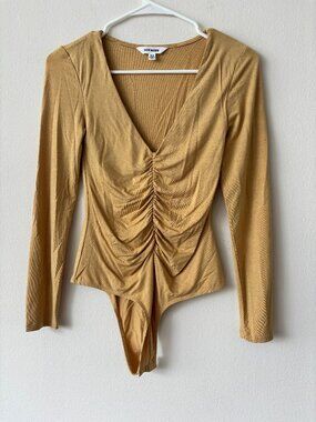 Steve Madden Gold V-Neck Long Sleeve Bodysuit - Size XS - NWOT